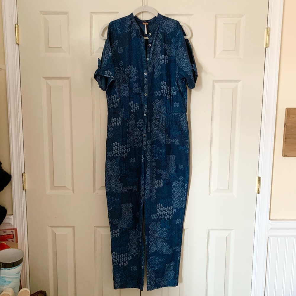 Free People Denim Printed Jumpsuit with Shoulder Cutouts Size Small